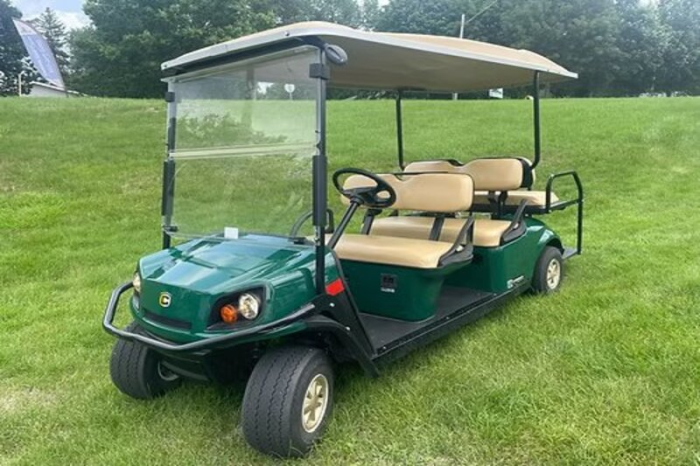 2016 Cushman Shuttle 6