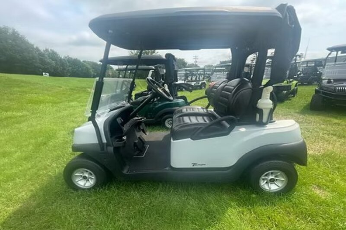 2019 Club Car Tempo Silver 48 V Premium - Image 2