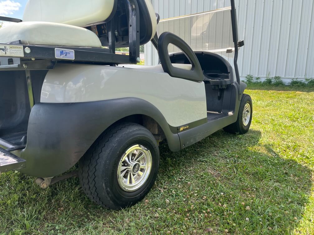 2006 Club Car Precedent photo 2