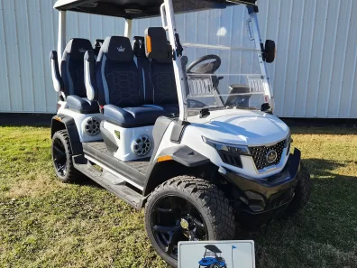 2025 Evolution D-MAX XT4 Golf Cart Pearl White