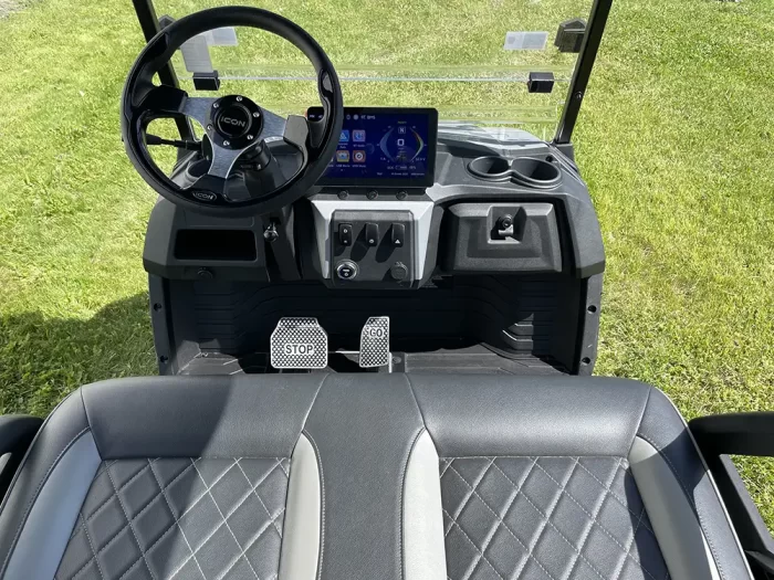 e40x interior display